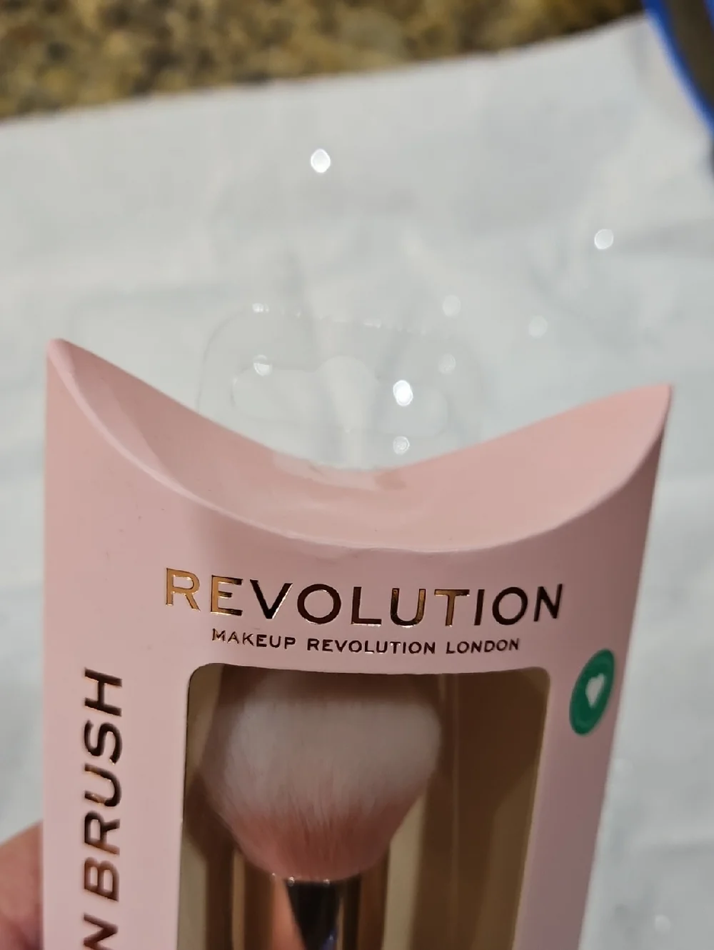 NWT Revolution Rose Gold Handle Buffing Foundation Brush with Pink Bristles